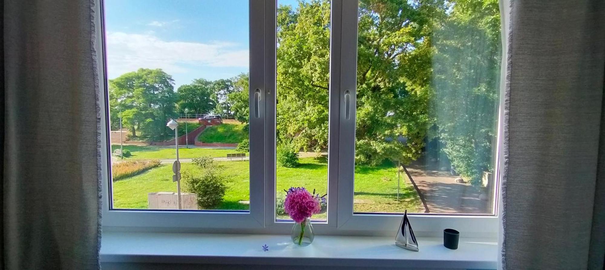 Cicha Przystan - Pokoje Przy Latarni Kołobrzeg Buitenkant foto